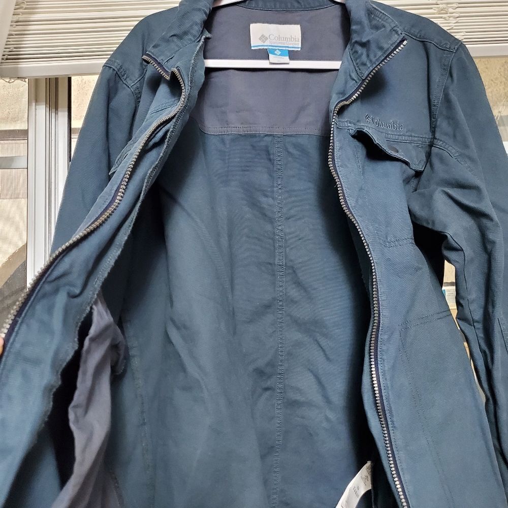 Columbia Jacket - Picture 8 of 8